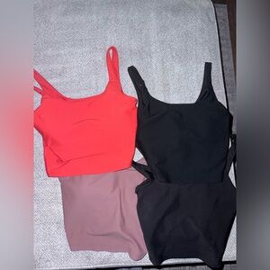 Workout Tops / Sports Bra’s